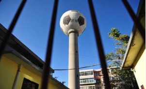 傳統(tǒng)供水方式:水塔供水.png 傳統(tǒng)供水方式:水塔供水.png