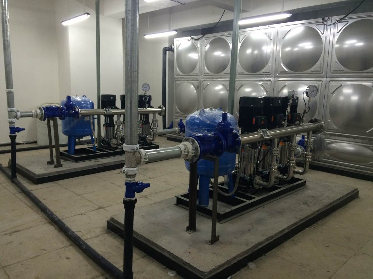 ȫ׃�l��ˮģʽ��ռ��(j��)����(g��)��ˮ�ИI(y��)�Ј�(ch��ng)