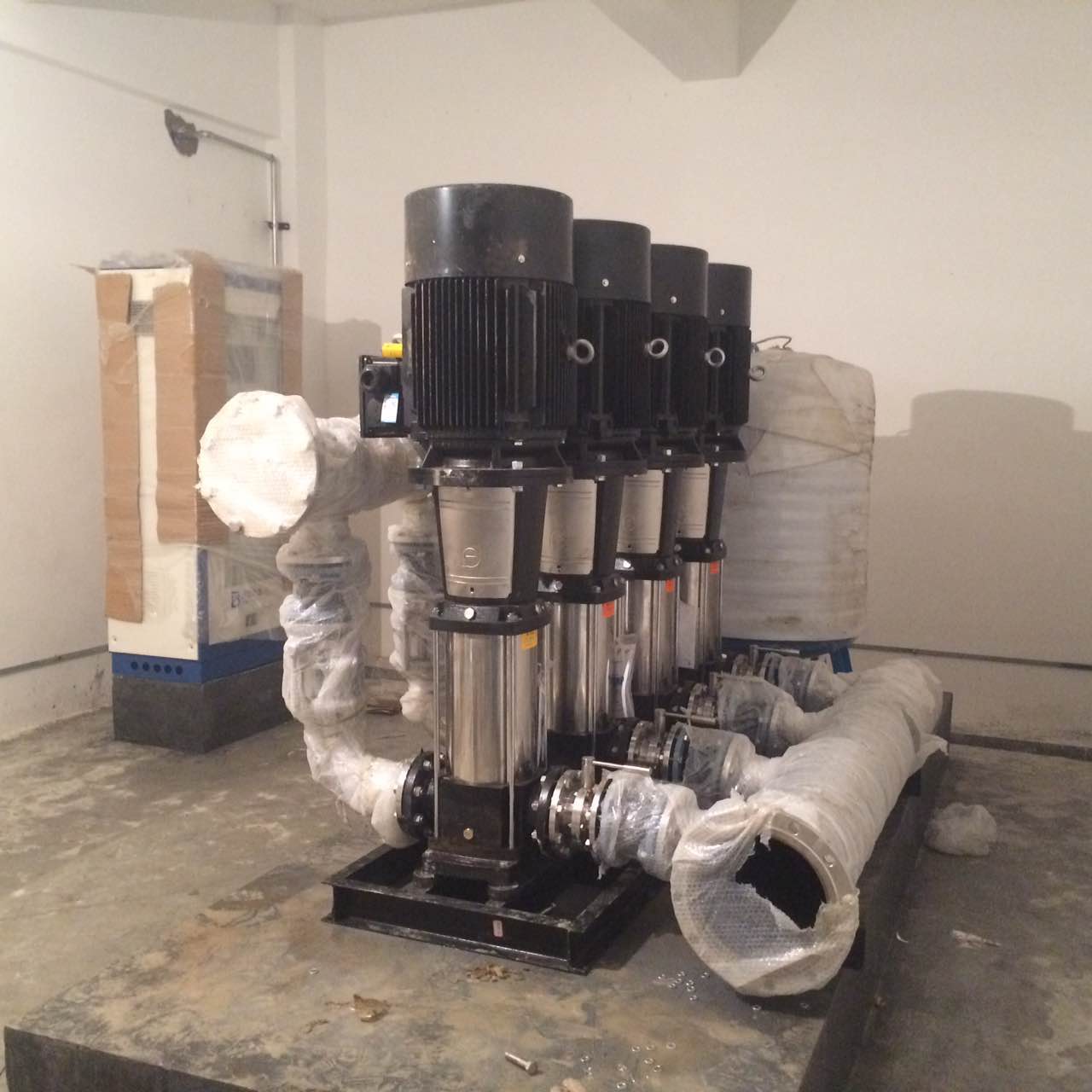 �ߌ�׃�l�㉺��ˮ�O���Q����Щ��ˮ���}